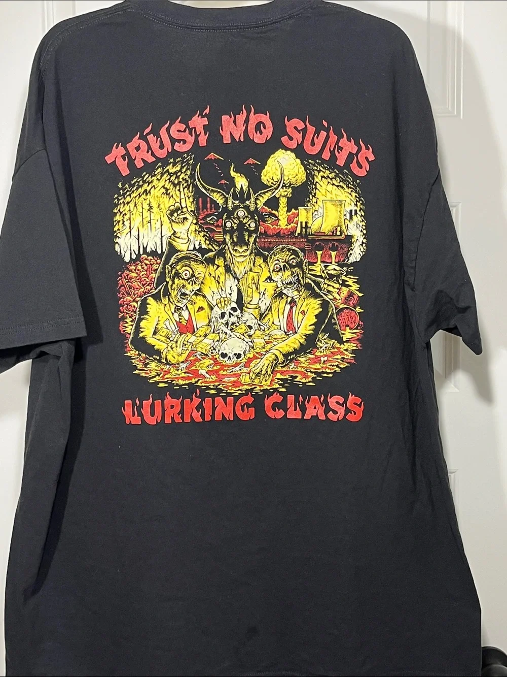 Lurking Class Sketchy Tank Trust No Suits Graphic Tee Black XXL Skull Devil
